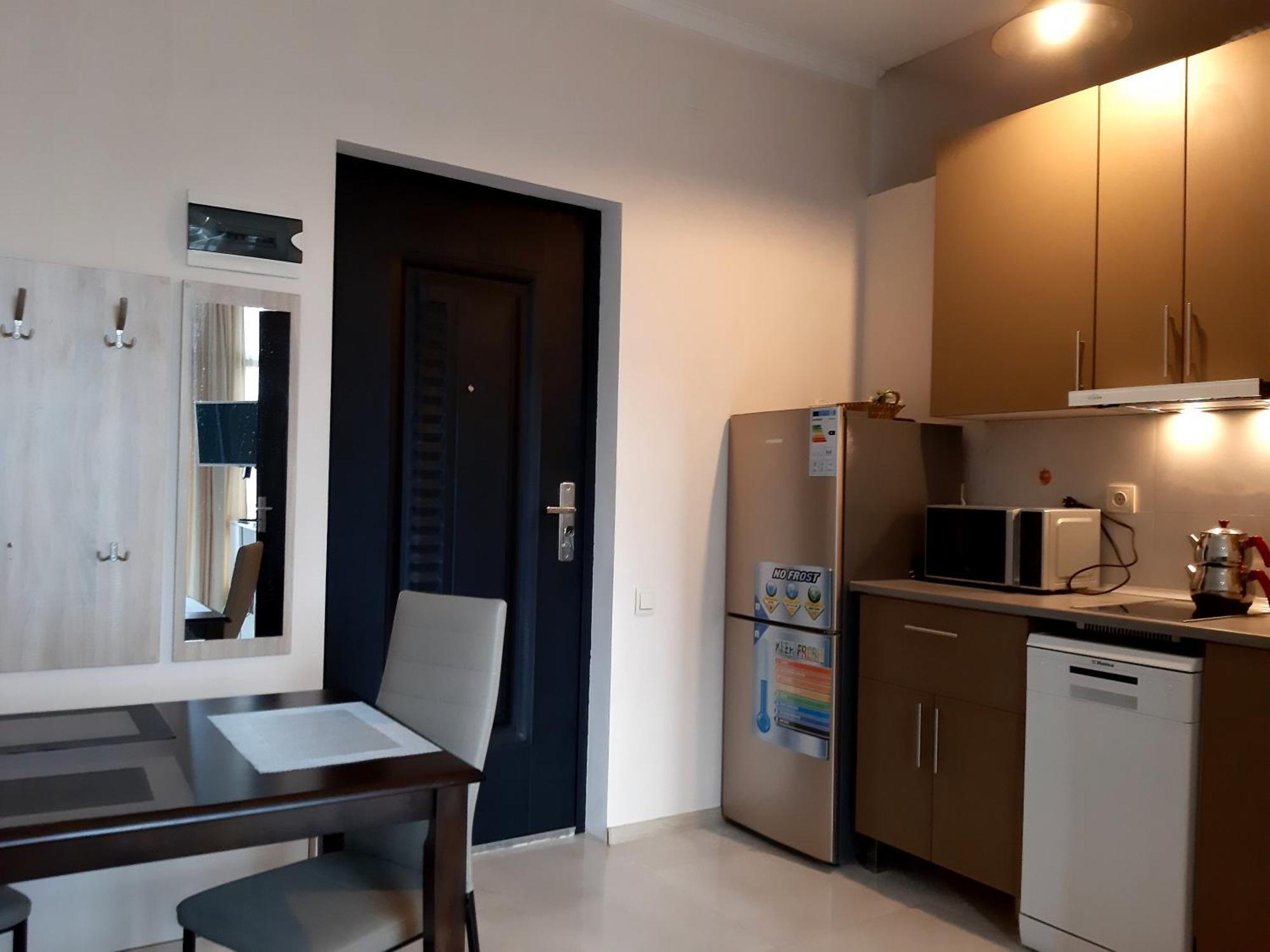 Aparthotel Khimshia à Batoumi Extérieur photo